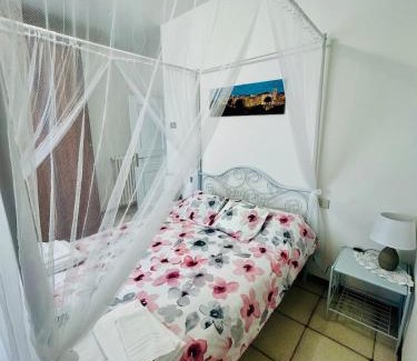 Colle di Val d'Elsa Casa | Blackland- Shabby Tuscany House