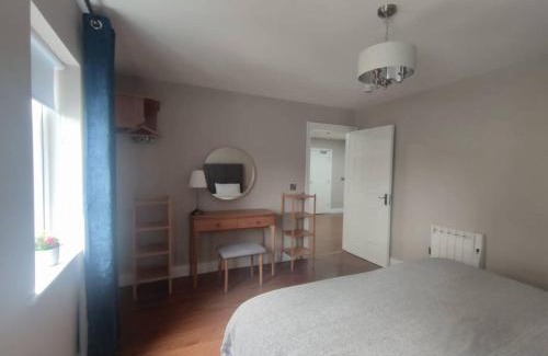 Blacklion Apartamento | Blacklion prime location apartment