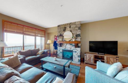 Big White Ski Resort Casa | Blacksmith Lodge 4
