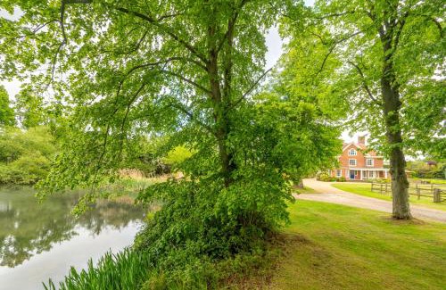 Irstead Casa | Blacksmiths Farmhouse