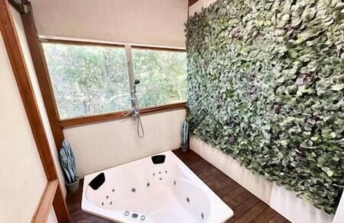 Blacktown Casa | Blacktown Spa & Garden Escape