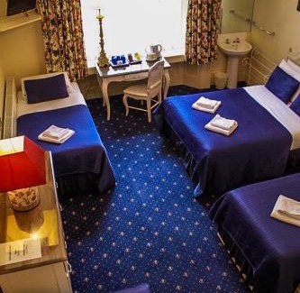 Pimlico Hotel | Blades Hotel