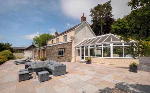 Newcastle Emlyn Casa | Blaenachddu