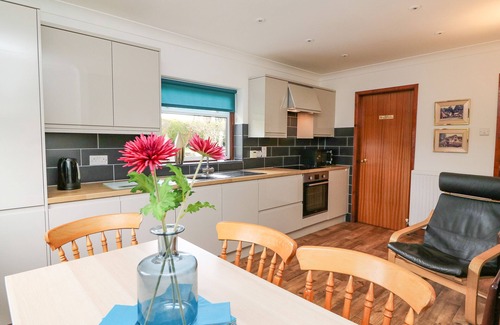 Bethania Casa | Blaenywawr, ABERAERON