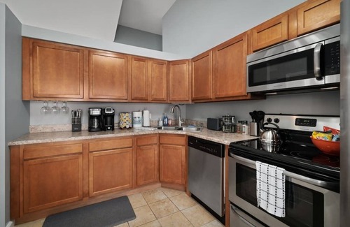 St. Peters Casa | Blair's House in St. Peters 4 Bed 2 Bath Sleeps 10