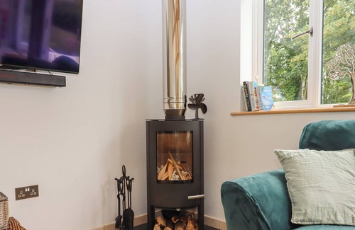 Pelynt Cabaña | BLAKE COTTAGE, pet friendly, character holiday cottage in Pelynt