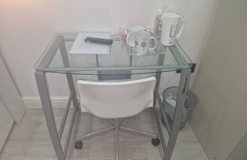 South Hornchurch Casa | Blake Rainham Homestay
