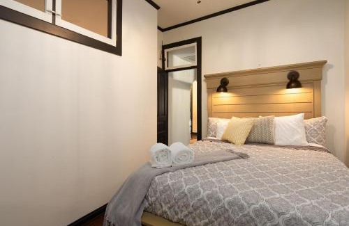 Port Clinton Apartamento | Blame Jaime - downtown, the heart of all the fun!