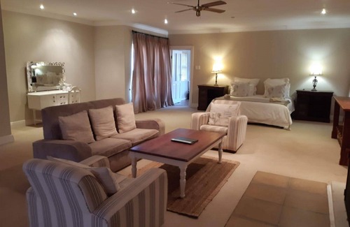 Tsolwana Casa | Blanco Guest Farm