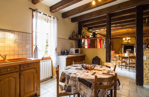 Blanquefort-sur-Briolance Casa | Bonita casa de vacaciones con piscina privada