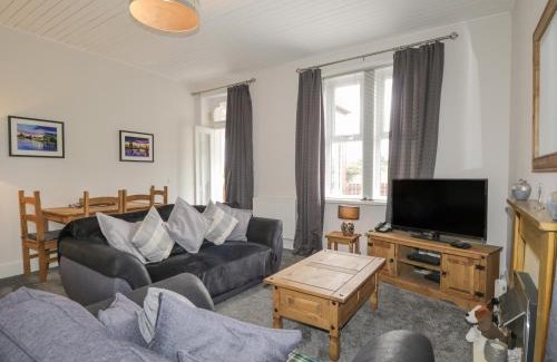 Marybank Casa | Blantyre Cottage