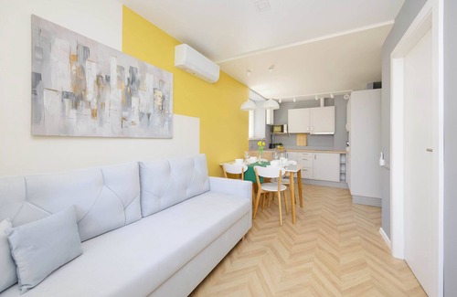 Praga Apartamento | Blaszana 1 | Warsaw | Spacious Apartment | Balcony