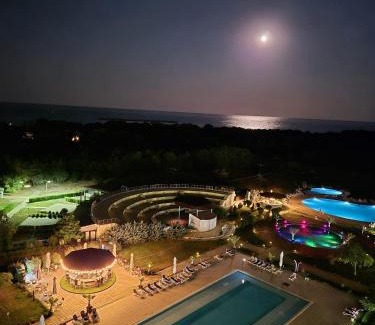 Neptun Casa | Blaxy Residence E402