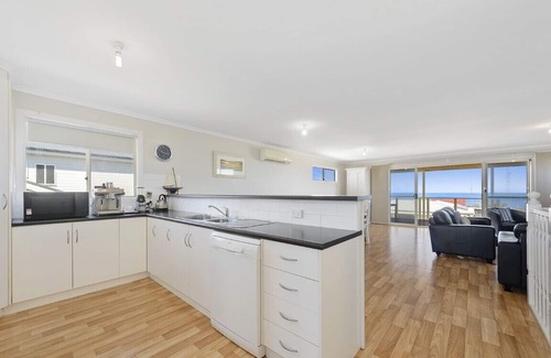 Port Victoria Casa | Blaze's House