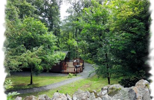 Skelwith Bridge Casa | Blelham Tarn Rustic cabin in tranquil woodland