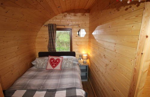 Hayton Cabina | Blencathra Pod, Hayton near Hadrian's Wall with hot tub