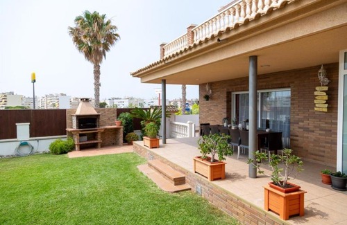 El Mas Mel Villa | Blended