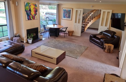 Blenheim Casa | Blenheim's best kept secret-Exclusive B&B vineyard lodge