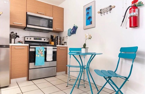 Monacillo Casa | Blessed Home! Perfect location, private with pool