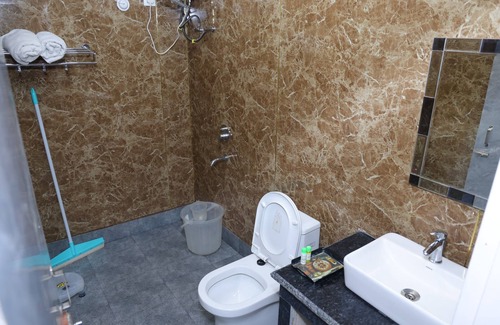 Kharsali Hotel | BLESSINGS RESORT