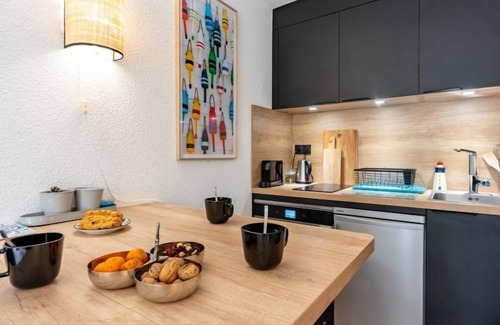 Lacanau-Ocean Apartamento | Bleu Marine by Interhome