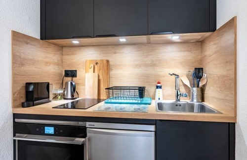 Lacanau-Ocean Apartamento | Bleu Marine by Interhome