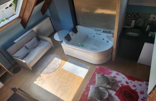 Sevran Apartamento | Bleu studio jaccuzi appart