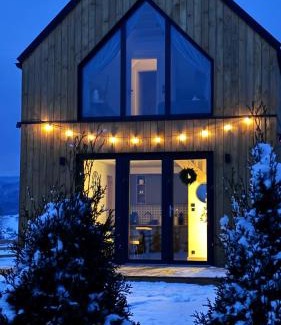 Nowy Targ Chalet De Esquí | Bliżej GÓR- nowoczesne domki w górach z balią