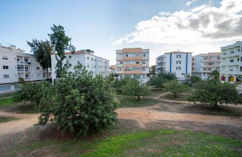 Gambelas Apartamento | BLife Allya private rooms