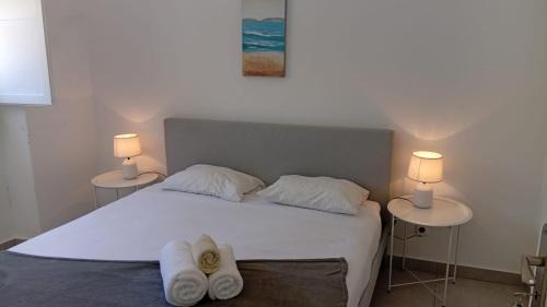 Montenegro Casa | BLife Montya private rooms