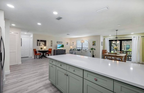 Sanibel Condominio | BLIND PASS D101 -Sanibel Condo Short Walk to Beach