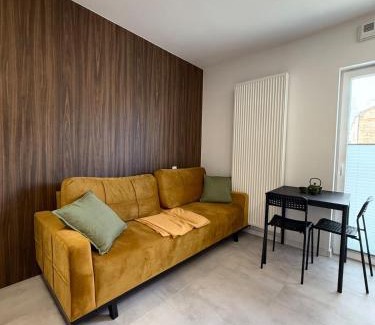 Praga Poludnie Apartamento | Bliska 17 Warsaw Studio