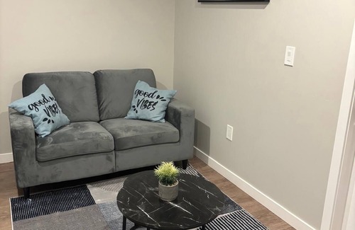 Winnipeg Casa | Bliss and Comfort Home