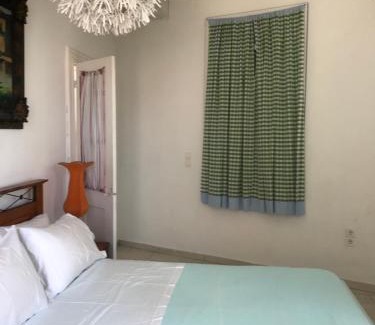 Vourliotes Apartamento | Bliss on the hill