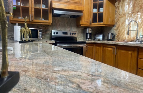 Molynes Gardens Casa | Blissett Apt. Your Home Away From Home