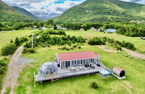 Aspy Bay Casa | Blissful Beachfront Bungalow. Beach- Hot tub & Sauna-All Weather Dome-Private
