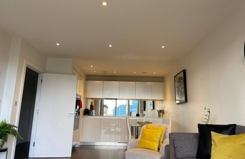 London Borough of Hounslow Apartamento | Blissful one bed Near the River