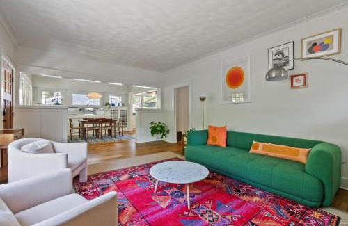 Manito Casa | Blissful South Hill Retreat