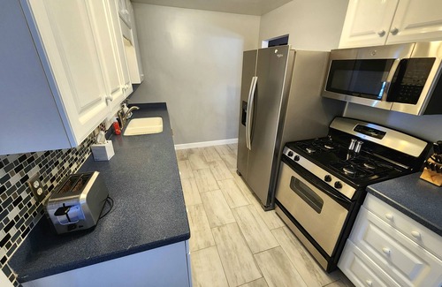 Rochester Casa | Bloom Bungalow / Charming 2-bedroom house, pet friendly, 7 blks to Mayo Clinic