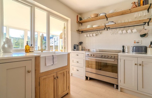 Kingham Cabaña | Bloom Cottage - Cotswolds escape