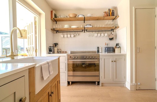 Kingham Cabaña | Bloom Cottage - Cotswolds escape