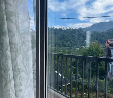 Bandarawela Cama Y Desayuno | Bloom house homestay