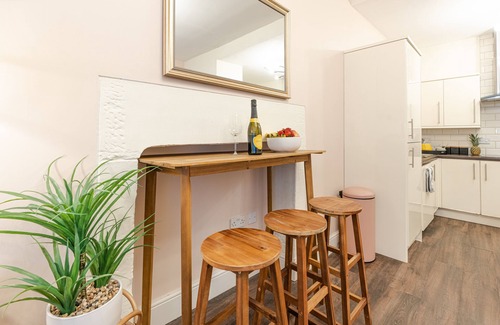 Lancaster Casa | Bloomfield 1