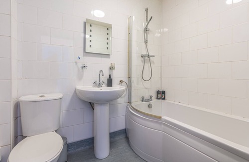 Lancaster Casa | Bloomfield 1