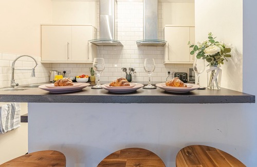Lancaster Casa | Bloomfield 6