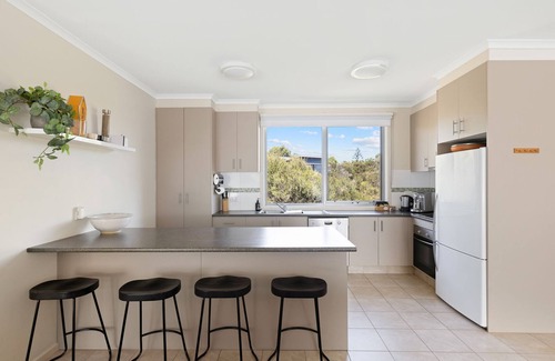 Ventnor Casa | Bloomfield Vistas - 1 minute walk to the beach