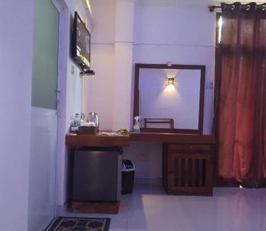 Anuradhapura Casa | Blooming Holiday Resort