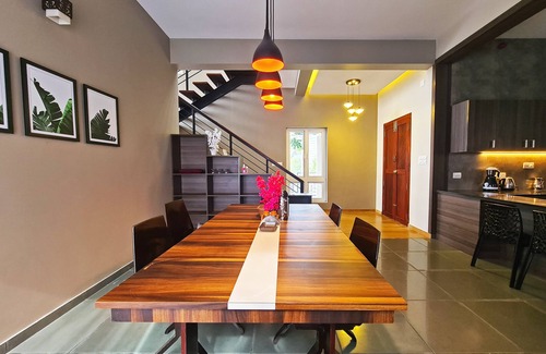 Vayittiri Villa | Bloomingdales Lake view Private Villa in Wayanad