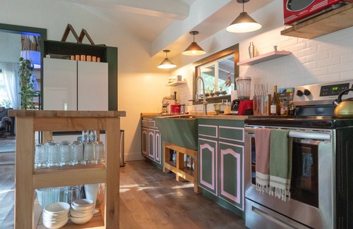 Etna Casa | Blossom House Retreat