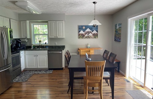 Blowing Rock Cabina | BlowingRock * Sleeps10 * Gameroom * Tweetsie * AppState * Slopes